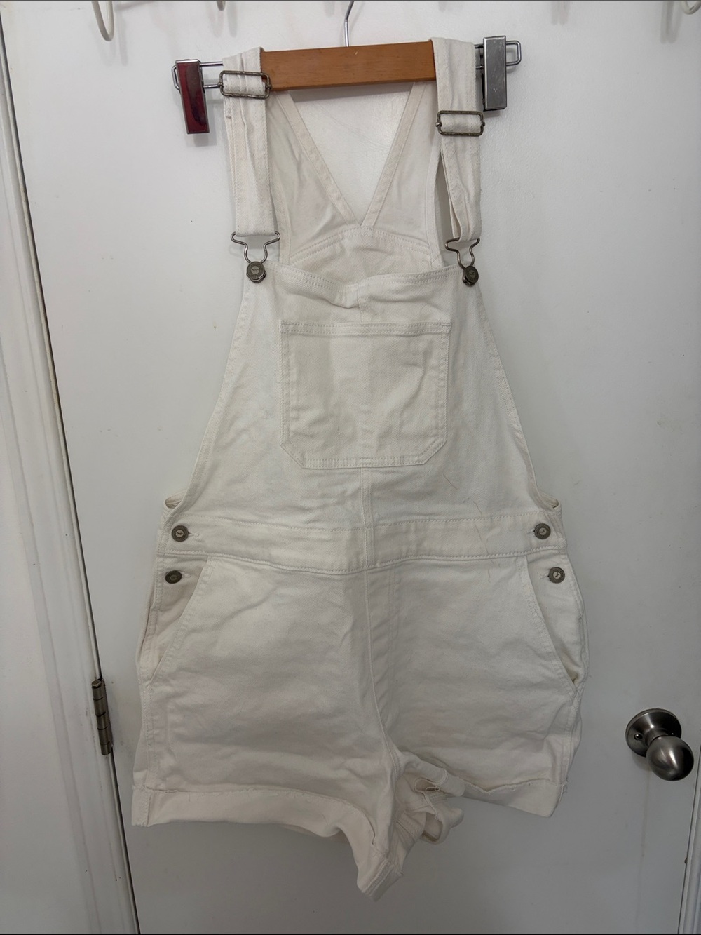 Hollister Women's High-Rise Vintage Short Overalls 3"